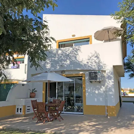 Sunny Terrace - Private Condo, Pool, Garden, Grill & Free Parking Prázdninový dům Albufeira